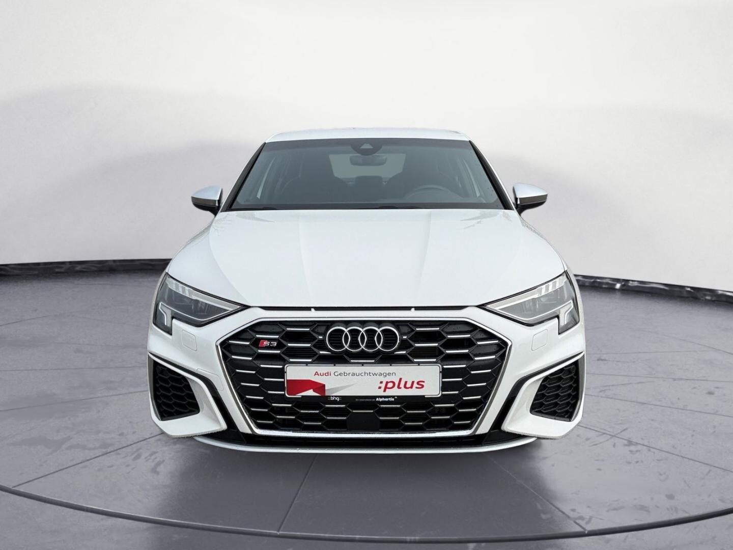 Bild über Audi S3 Limousine TFSI quattro S tronic - für weitere Informationen kontaktieren Sie den Audi Partner
