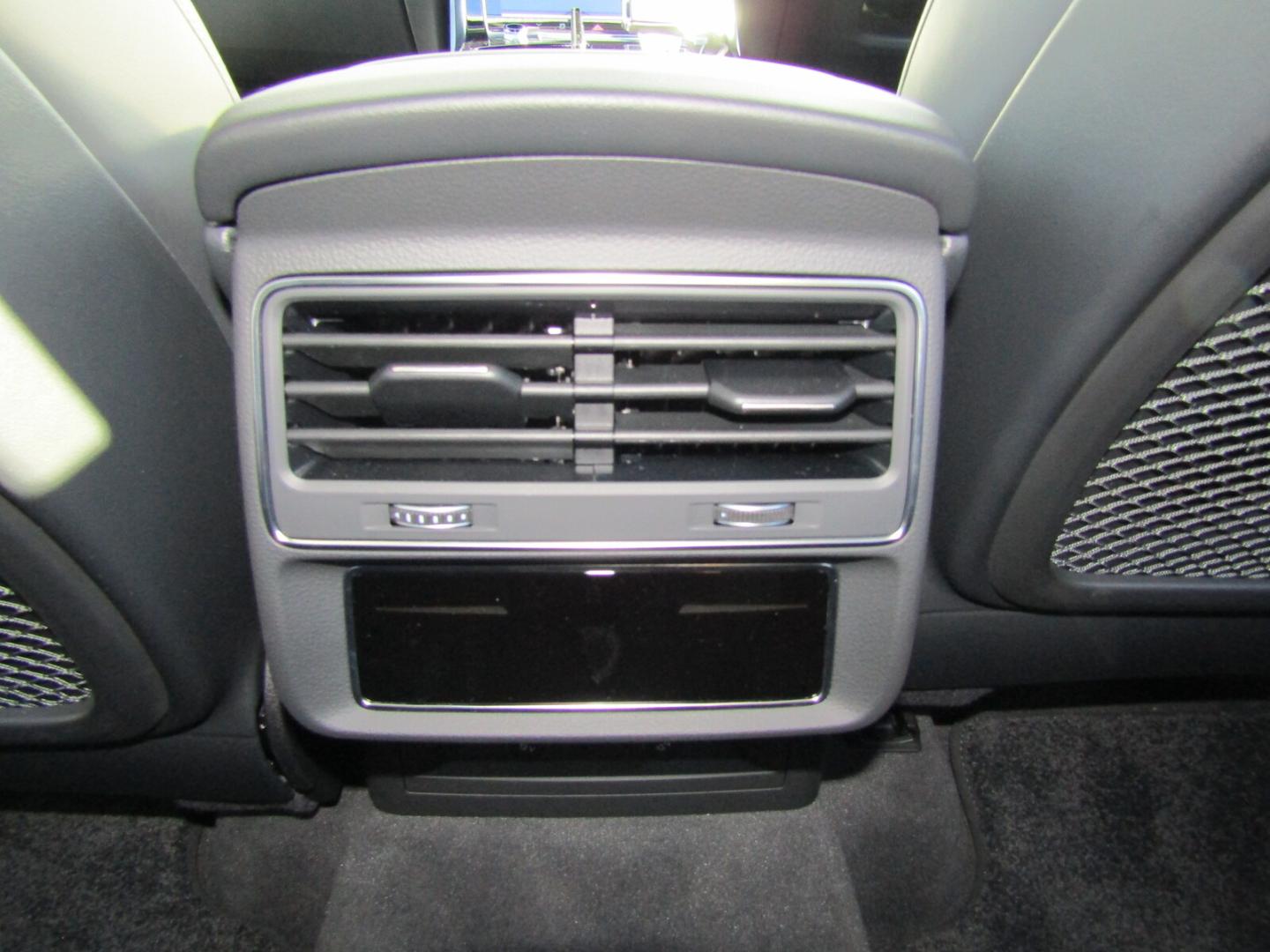 Image about Audi Q7 50 TDI quattro S line kW(PS) tiptronic