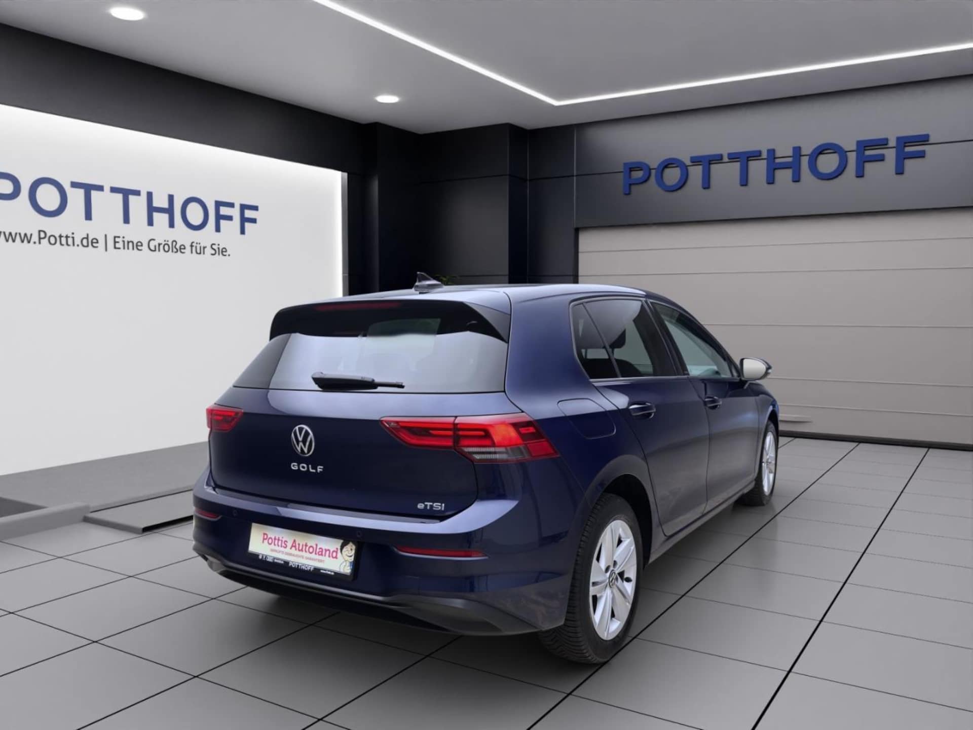 Volkswagen Golf Life