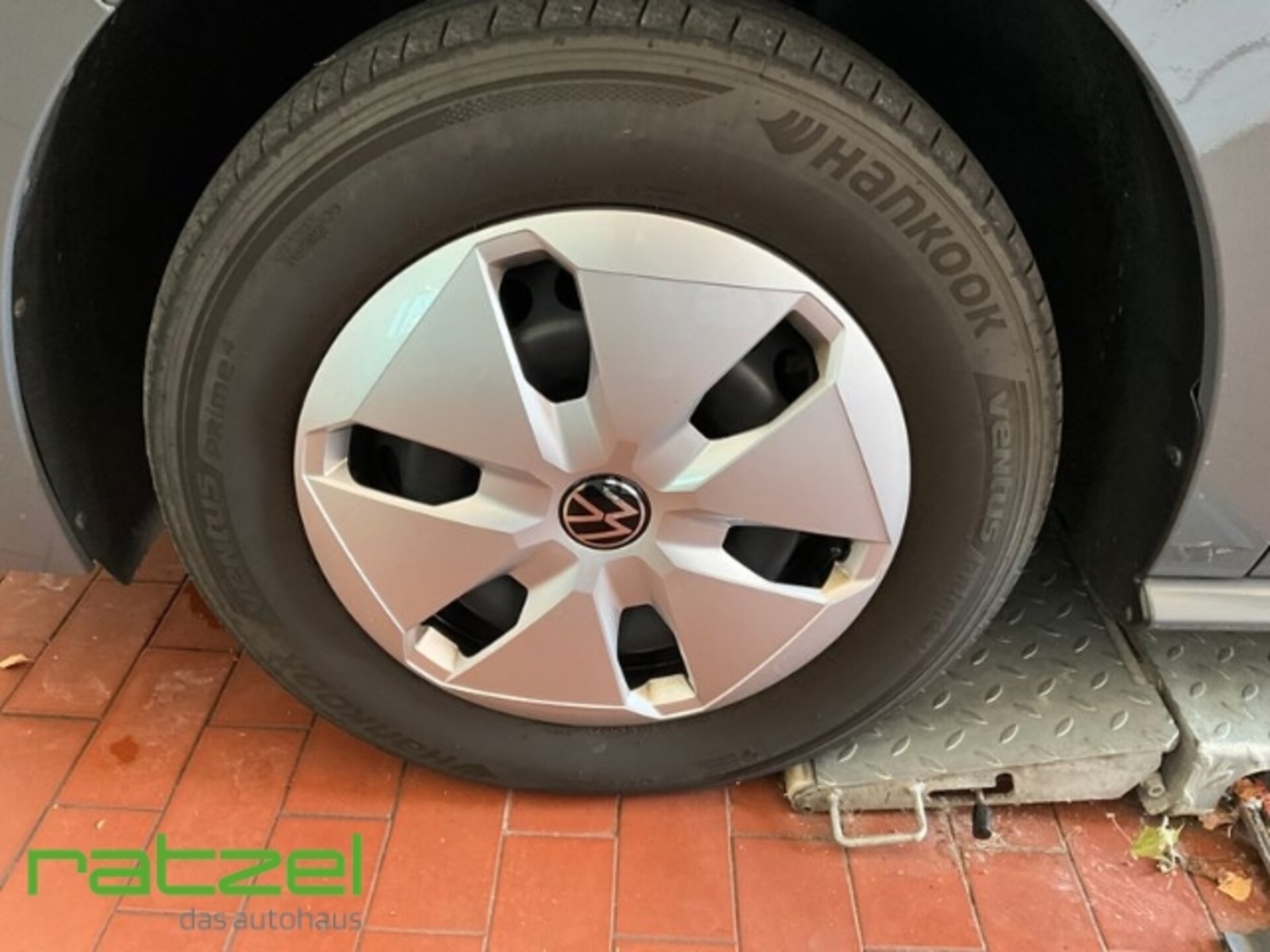 Volkswagen Multivan Basis-Modell