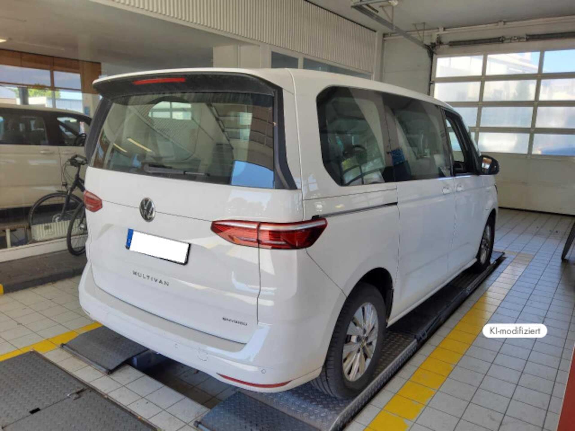 Volkswagen Multivan Basis-Modell