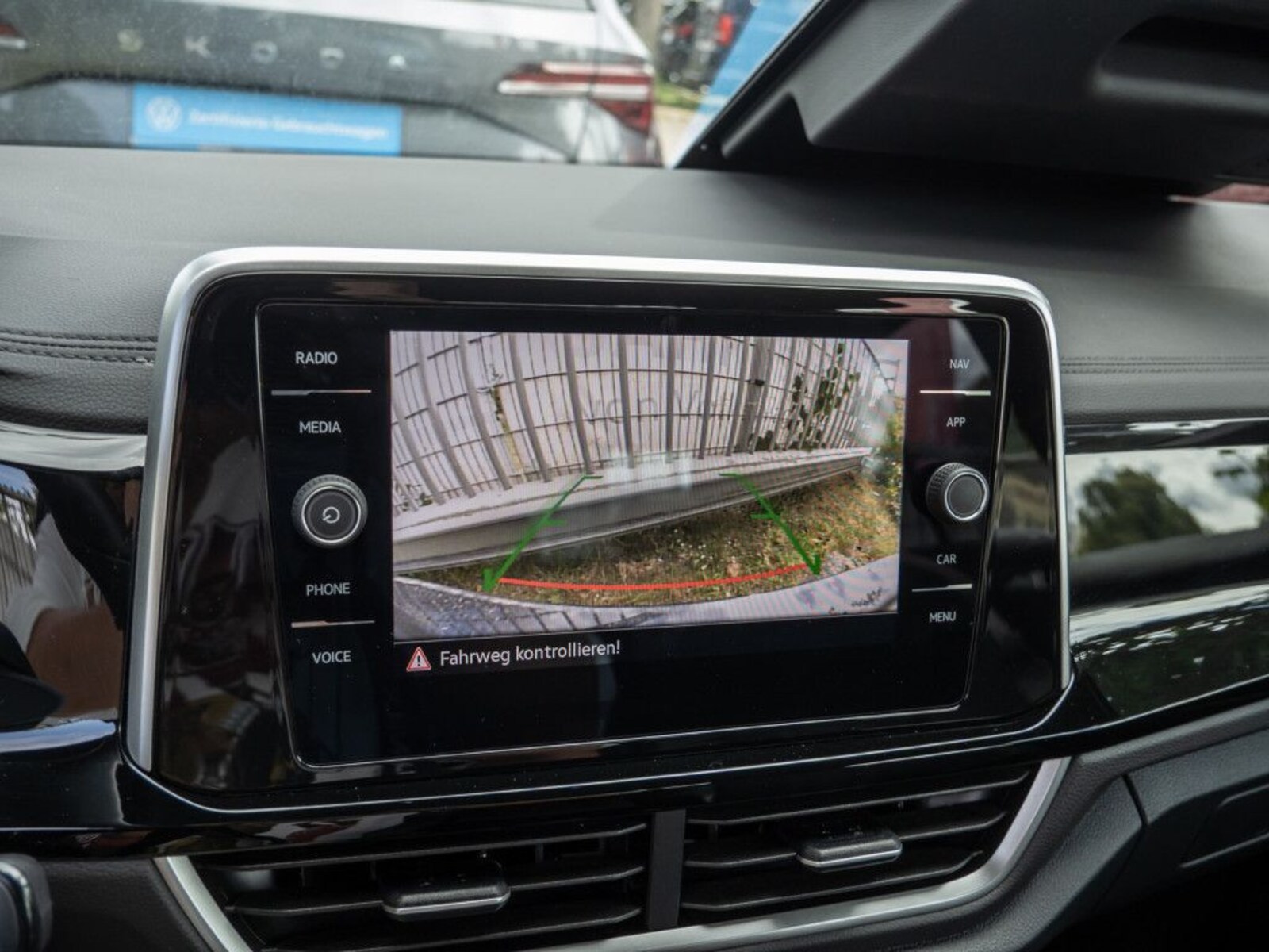 Volkswagen T-Roc – Bild 12