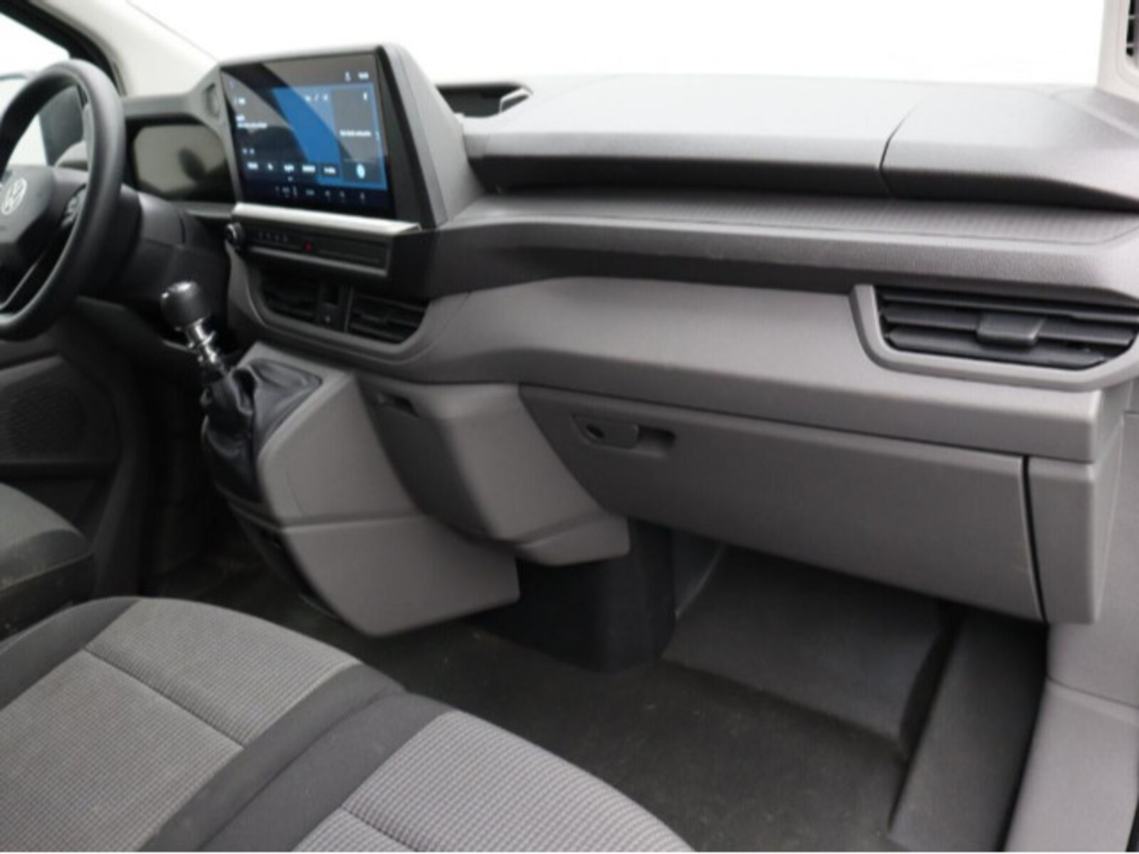 Volkswagen Transporter Kasten langer Radstand – Bild 4