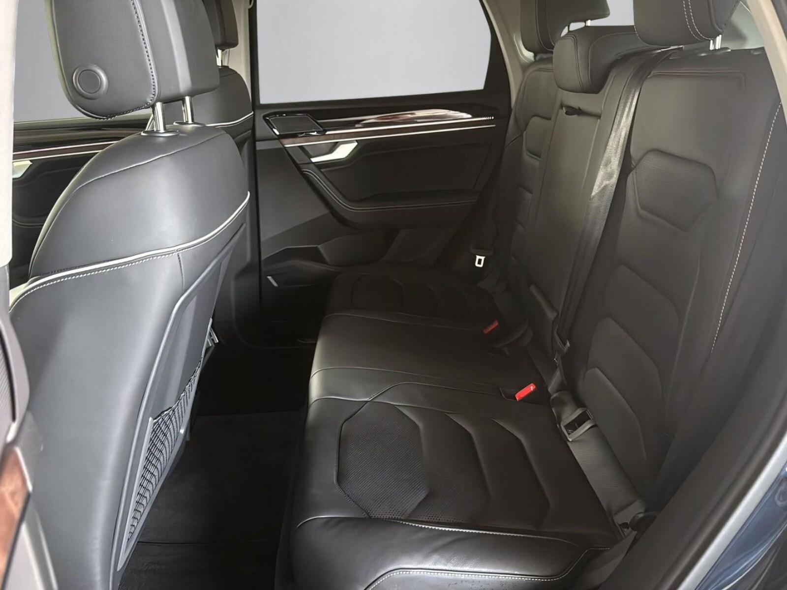 Volkswagen Touareg – Bild 14
