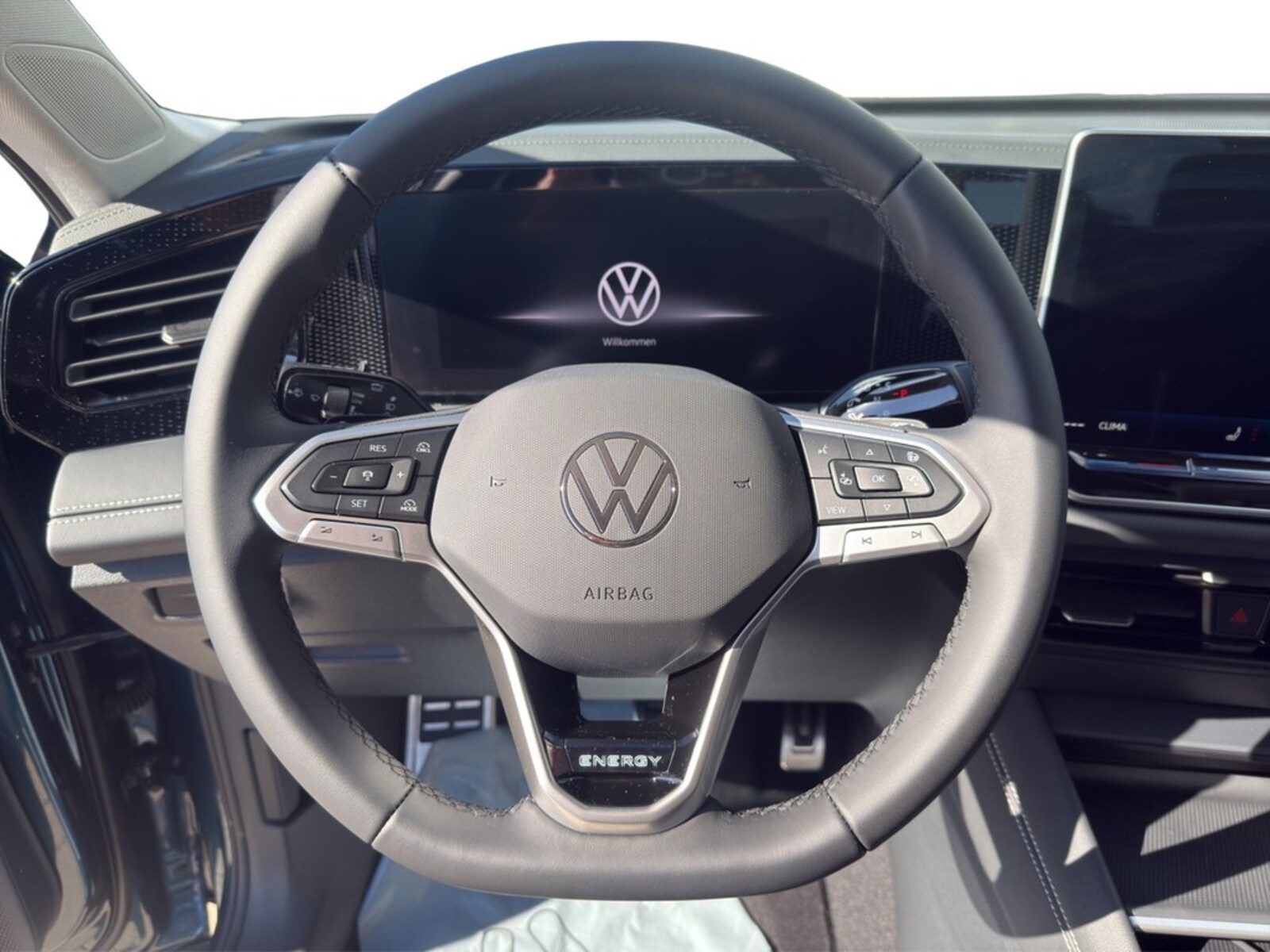 Volkswagen Tiguan – Bild 14