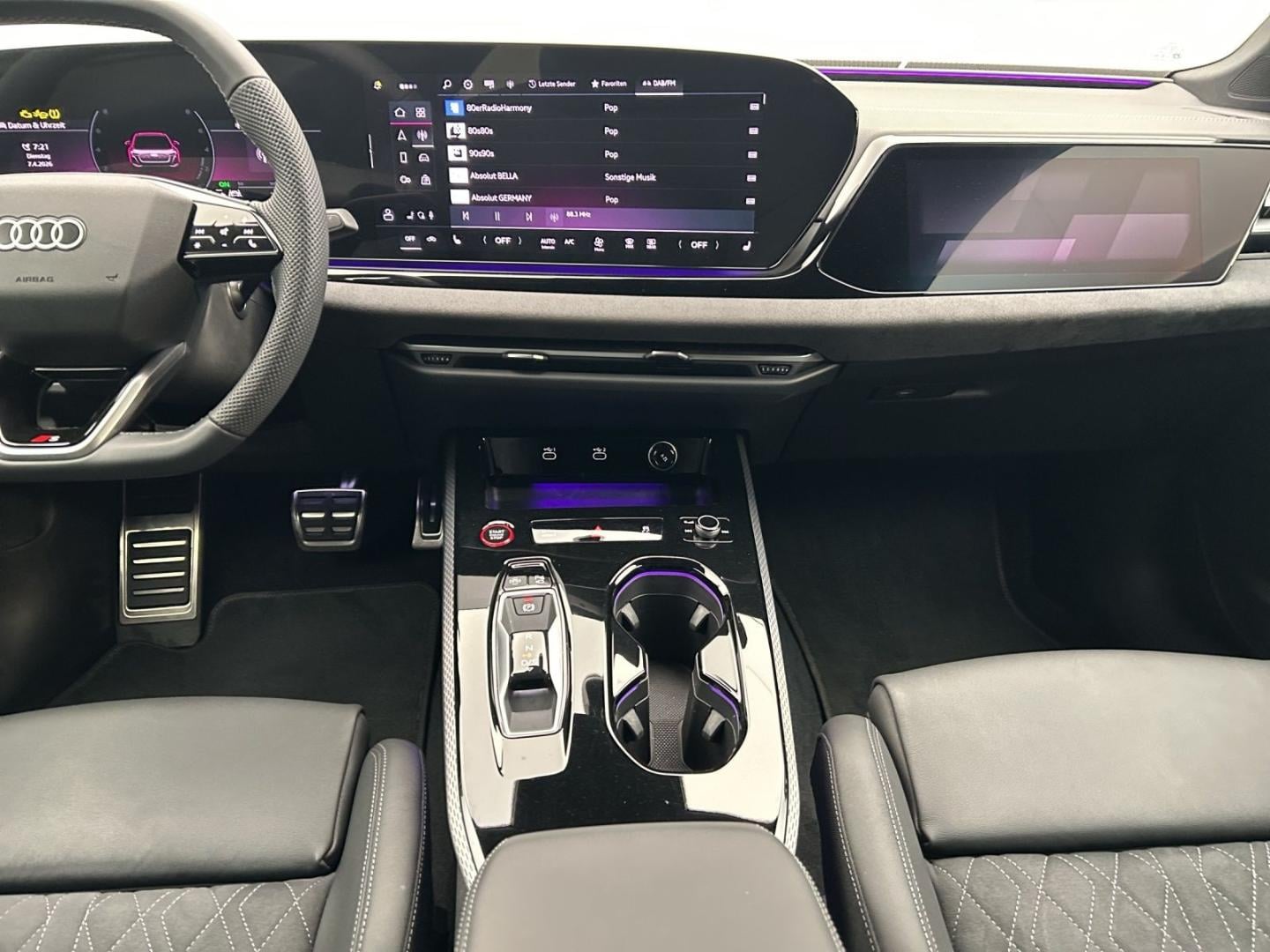 Bild über Audi S5 Limousine TFSI 270 kW S tronic - für weitere Informationen kontaktieren Sie den Audi Partner