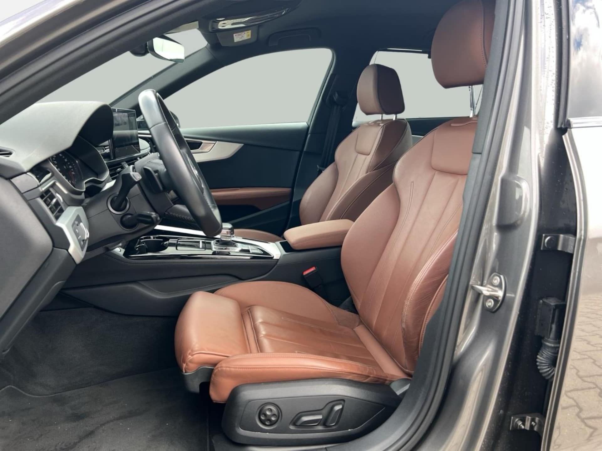 Audi A4 Limousine S line