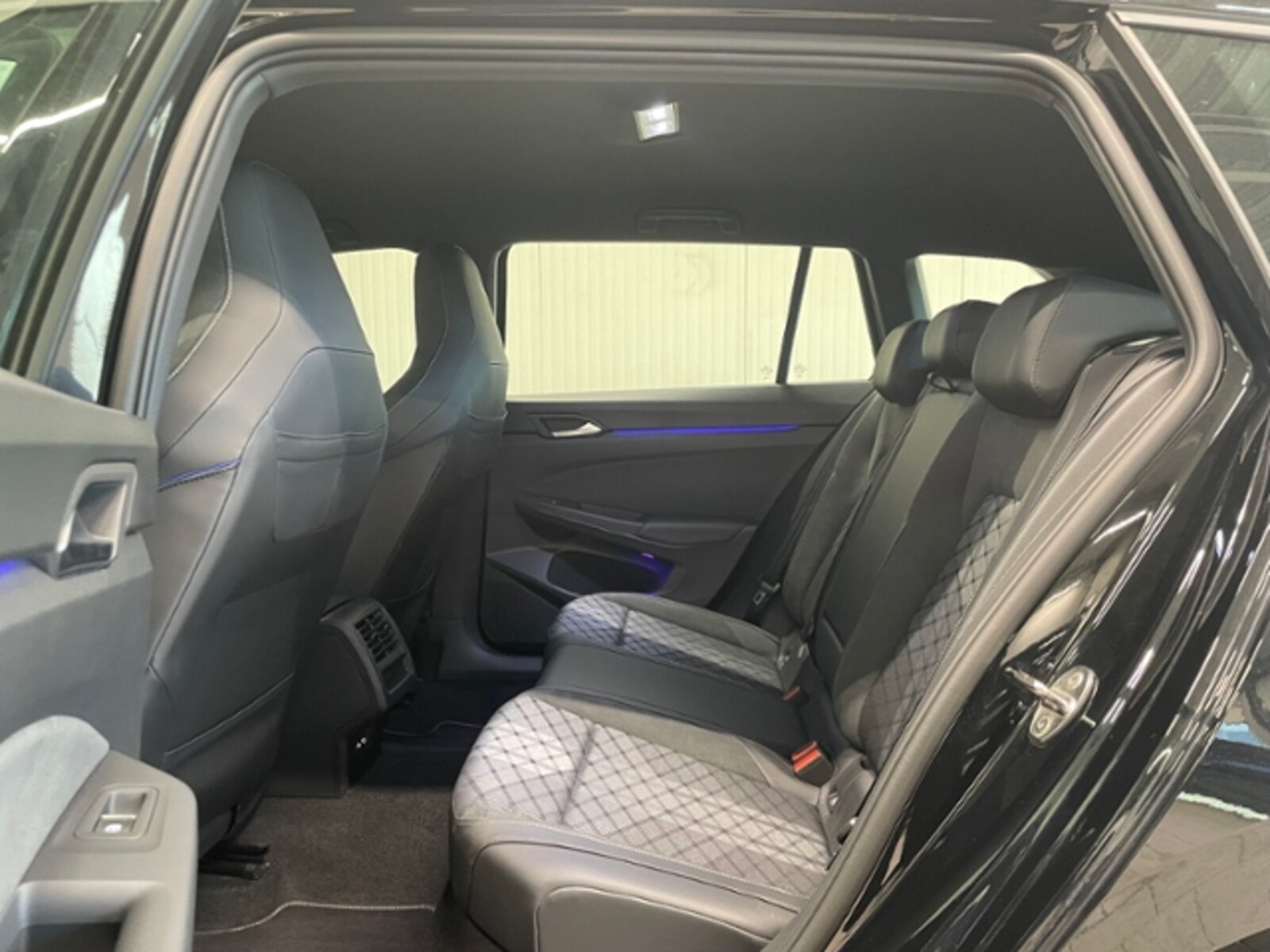 Volkswagen Golf Variant – Bild 16