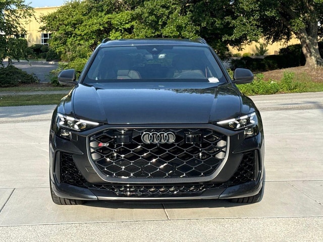 2026 Audi RS Q8 SUV performance