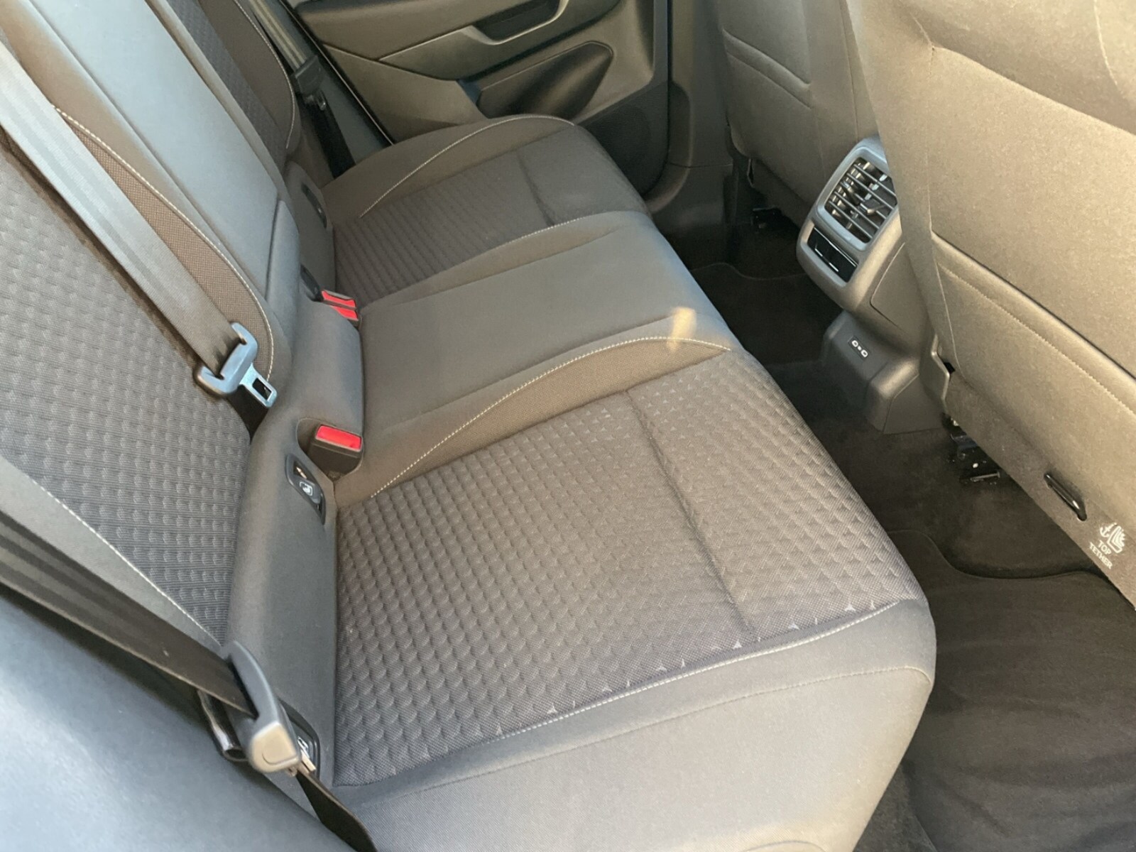 Volkswagen T-Roc – Bild 8