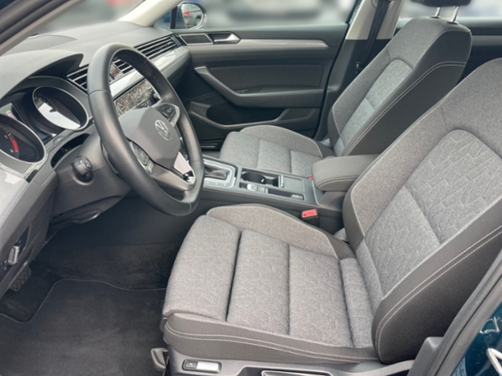 Volkswagen Passat Variant – Bild 11