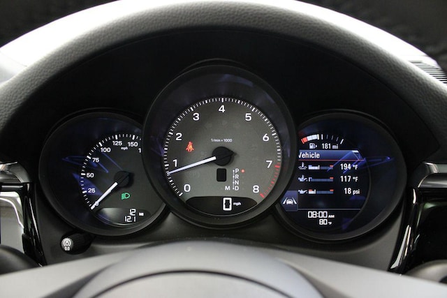 2025 Porsche Macan S - Photo 19
