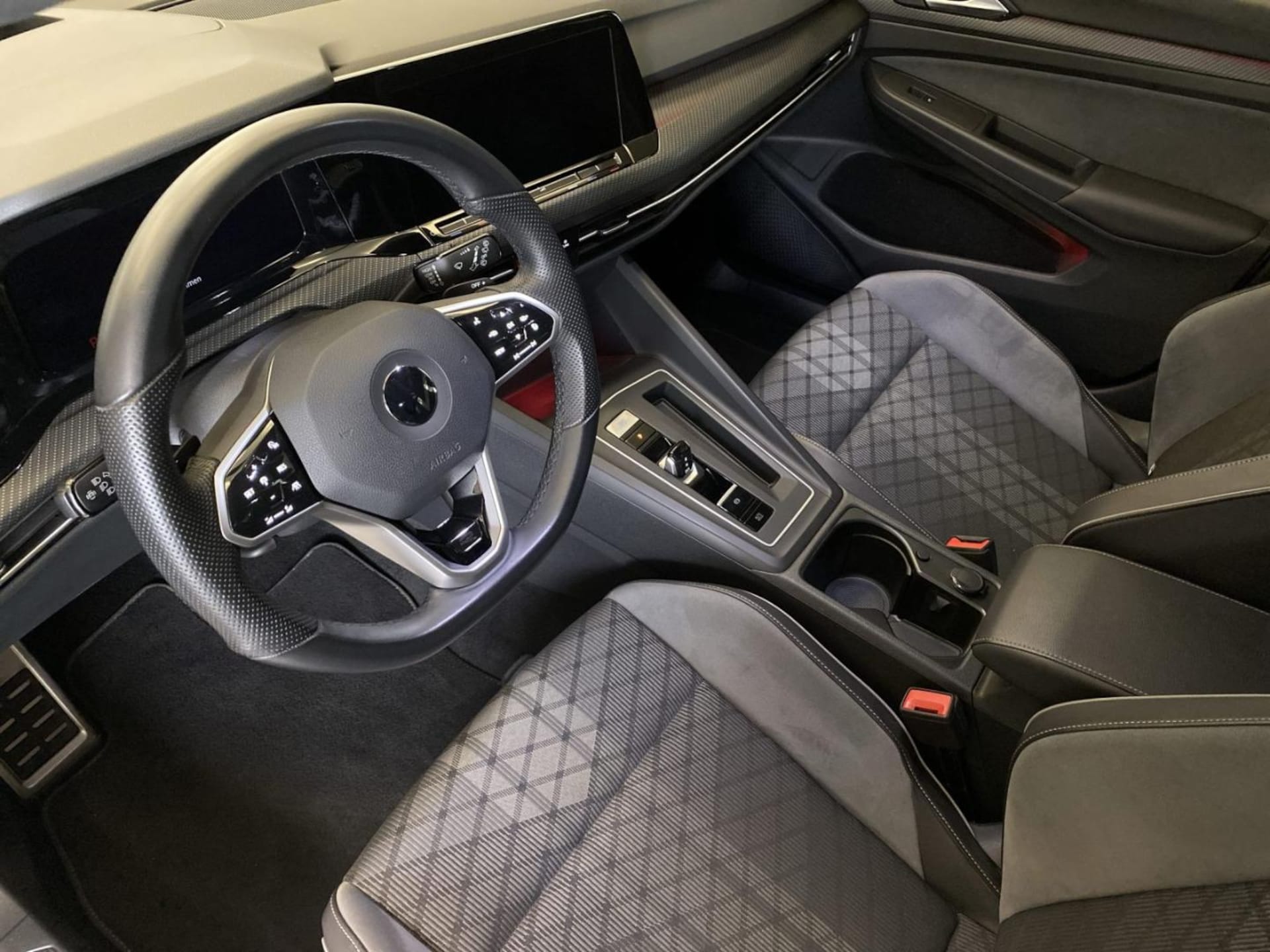 Volkswagen Golf Variant R-Line