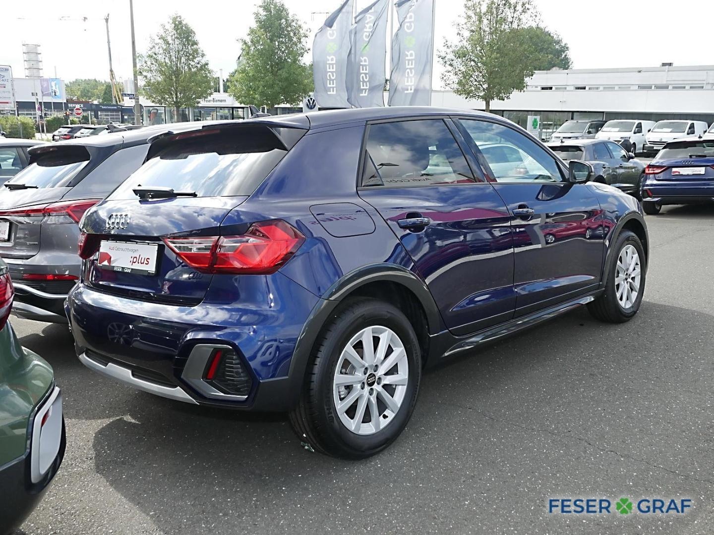 Bild über Audi A1 allstreet 30 TFSI Schaltgetriebe - für weitere Informationen kontaktieren Sie den Audi Partner