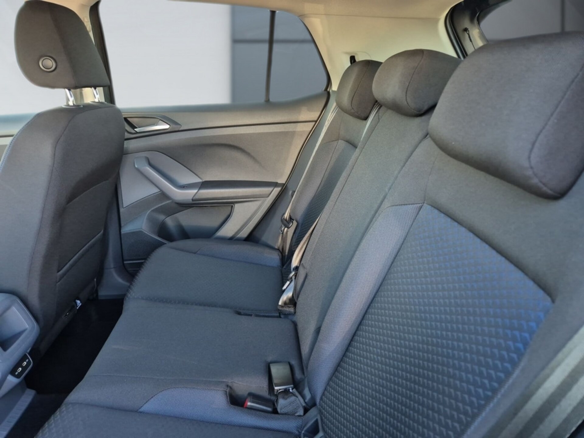 Volkswagen T-Cross United