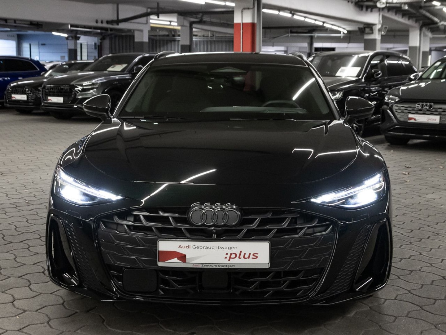 Bild über Audi A6 Avant TDI quattro 220 kW S tronic - für weitere Informationen kontaktieren Sie den Audi Partner