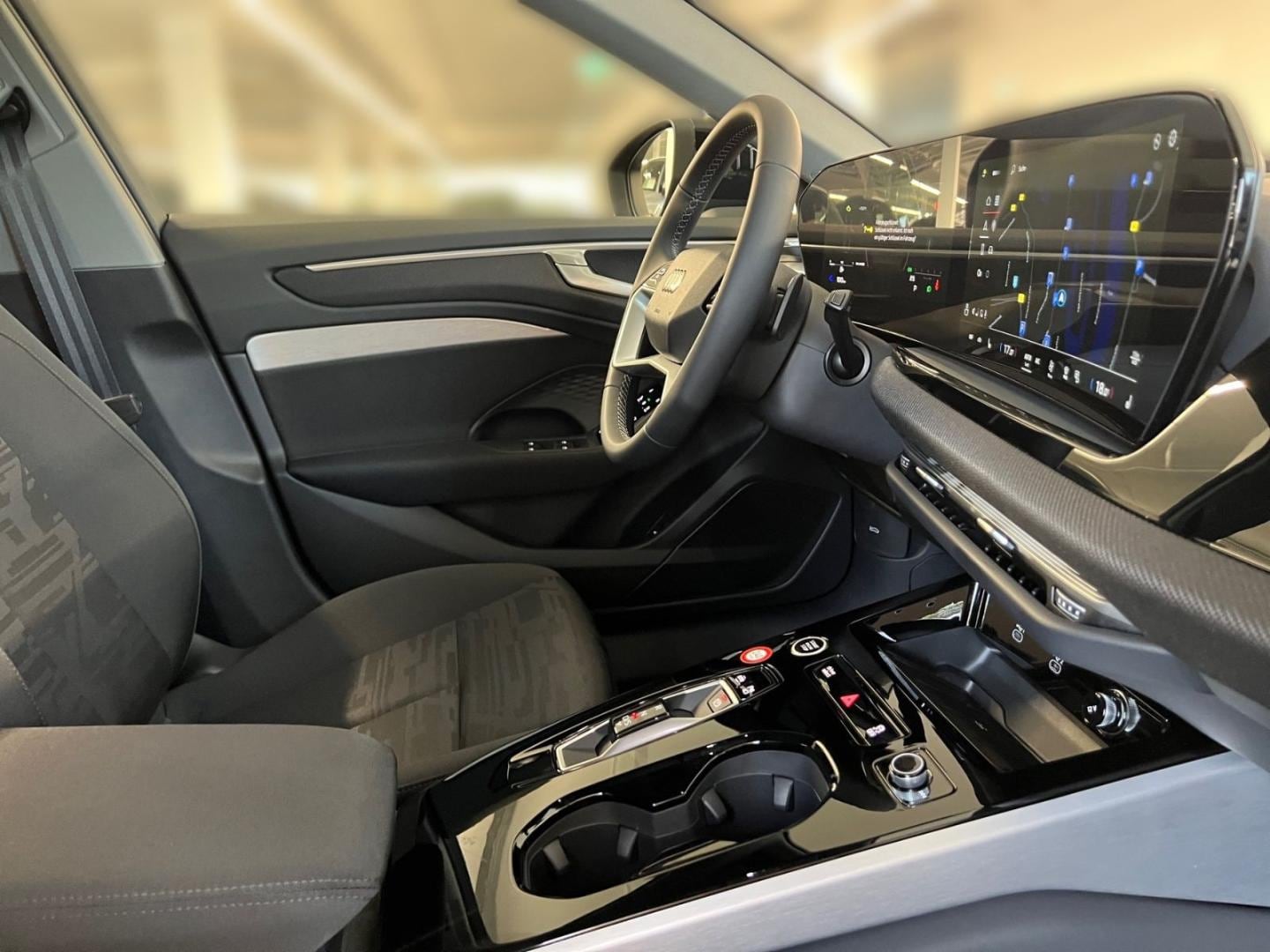 Bild über Audi A6 Avant edition one TFSI quattro 270 kW S tronic - für weitere Informationen kontaktieren Sie den Audi Partner