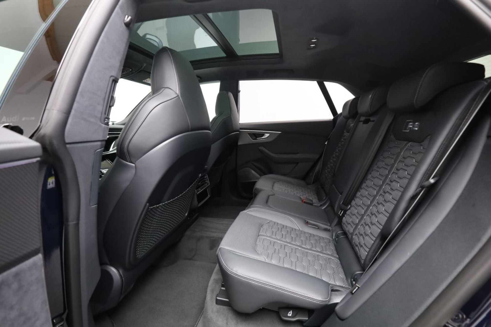 Audi RS Q8 SUV performance