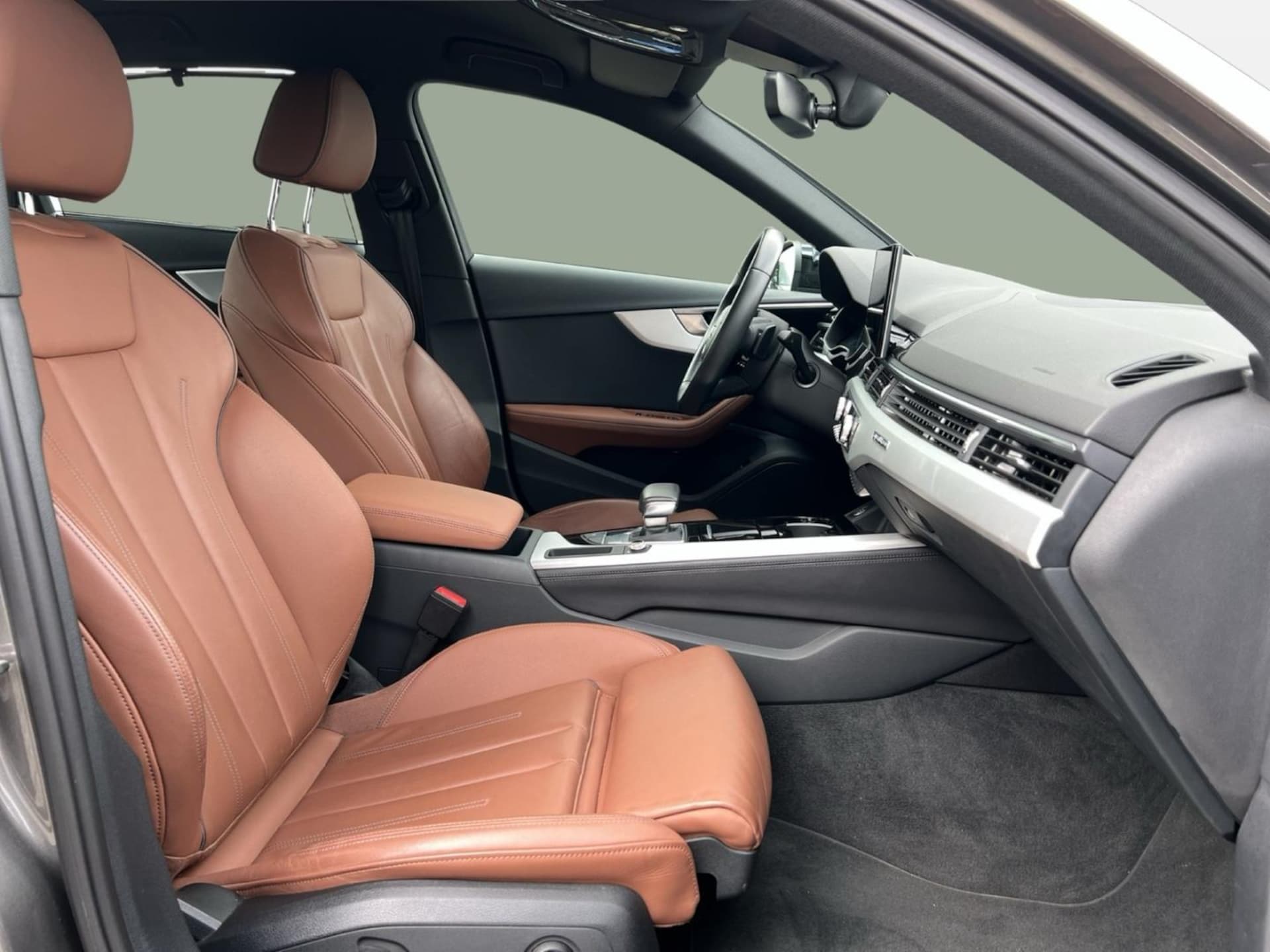 Audi A4 Limousine S line
