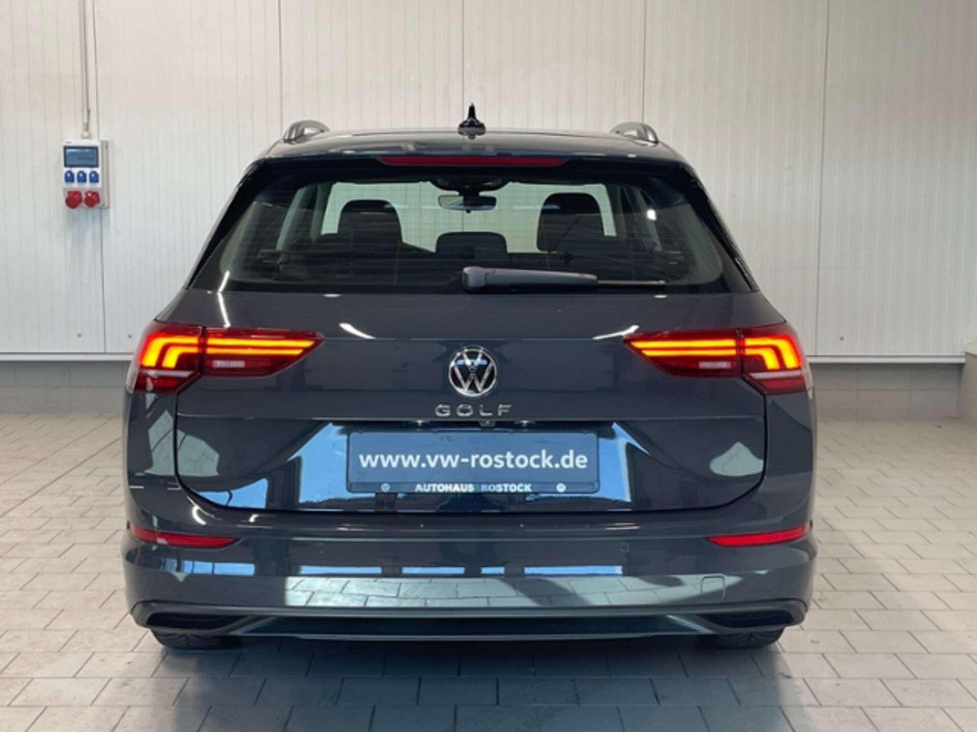 Volkswagen Golf Variant Life