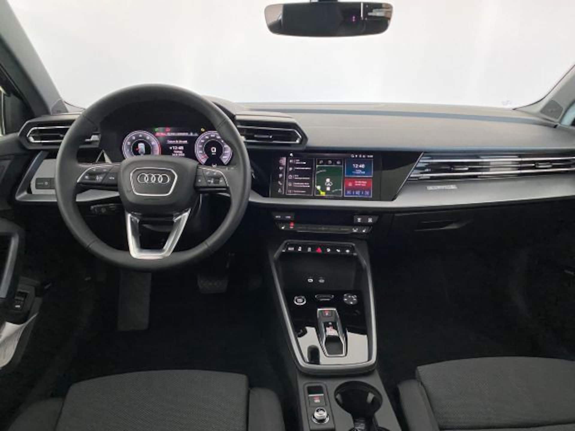 Audi A3 Sportback S line