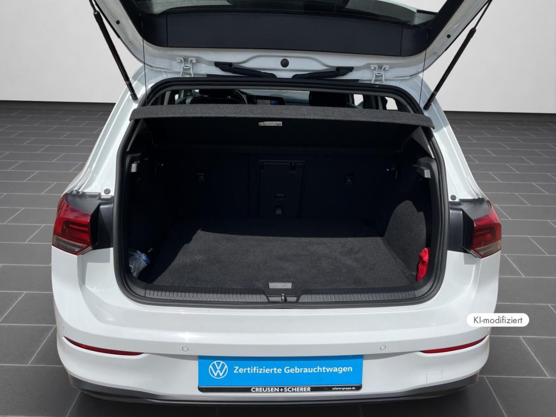 Volkswagen Golf Life