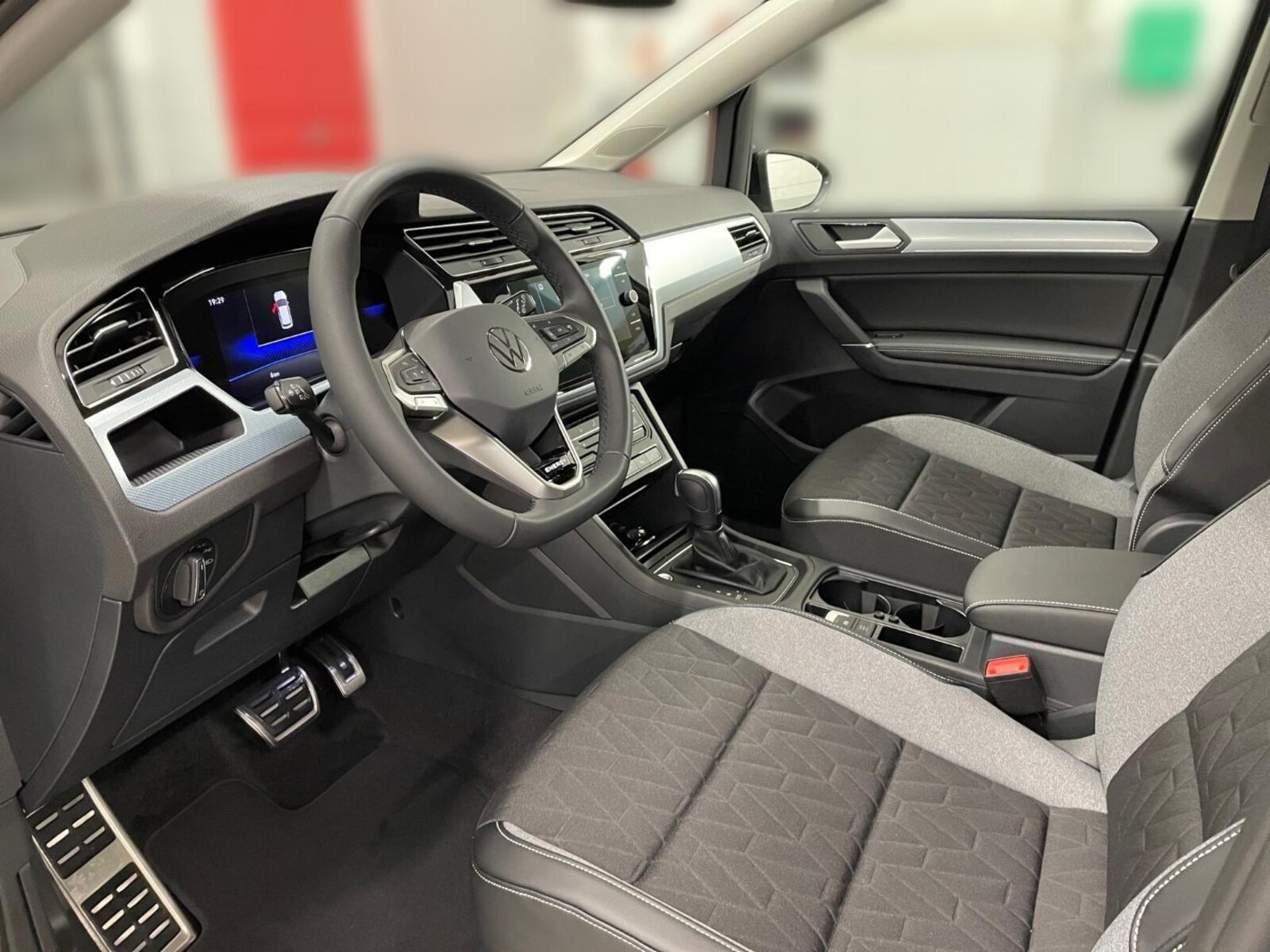 Volkswagen Touran – Bild 10