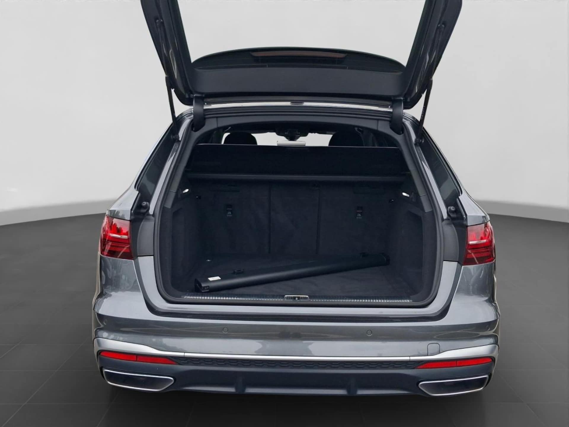 Audi A4 Avant S line
