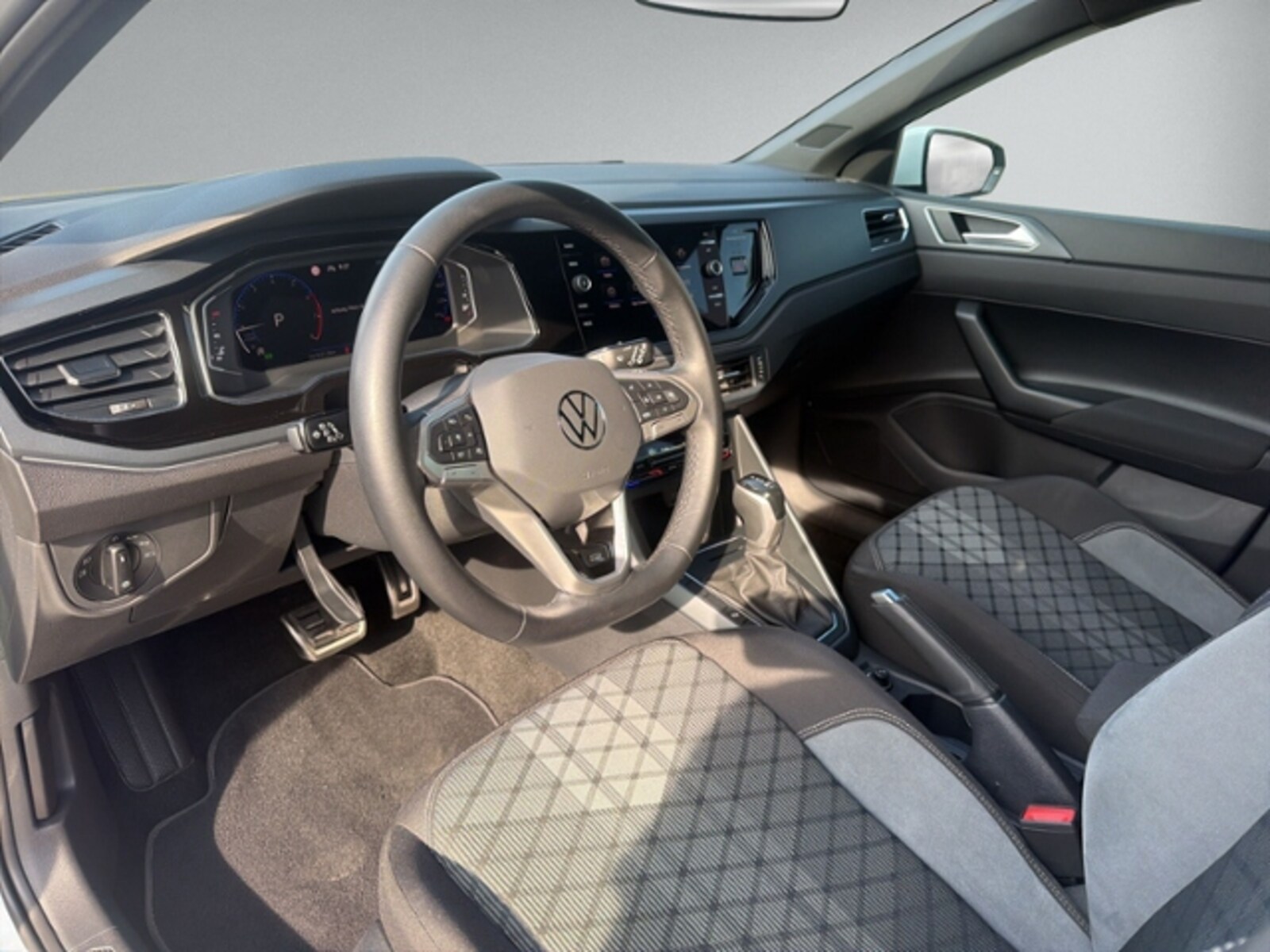 Volkswagen Polo – Bild 9
