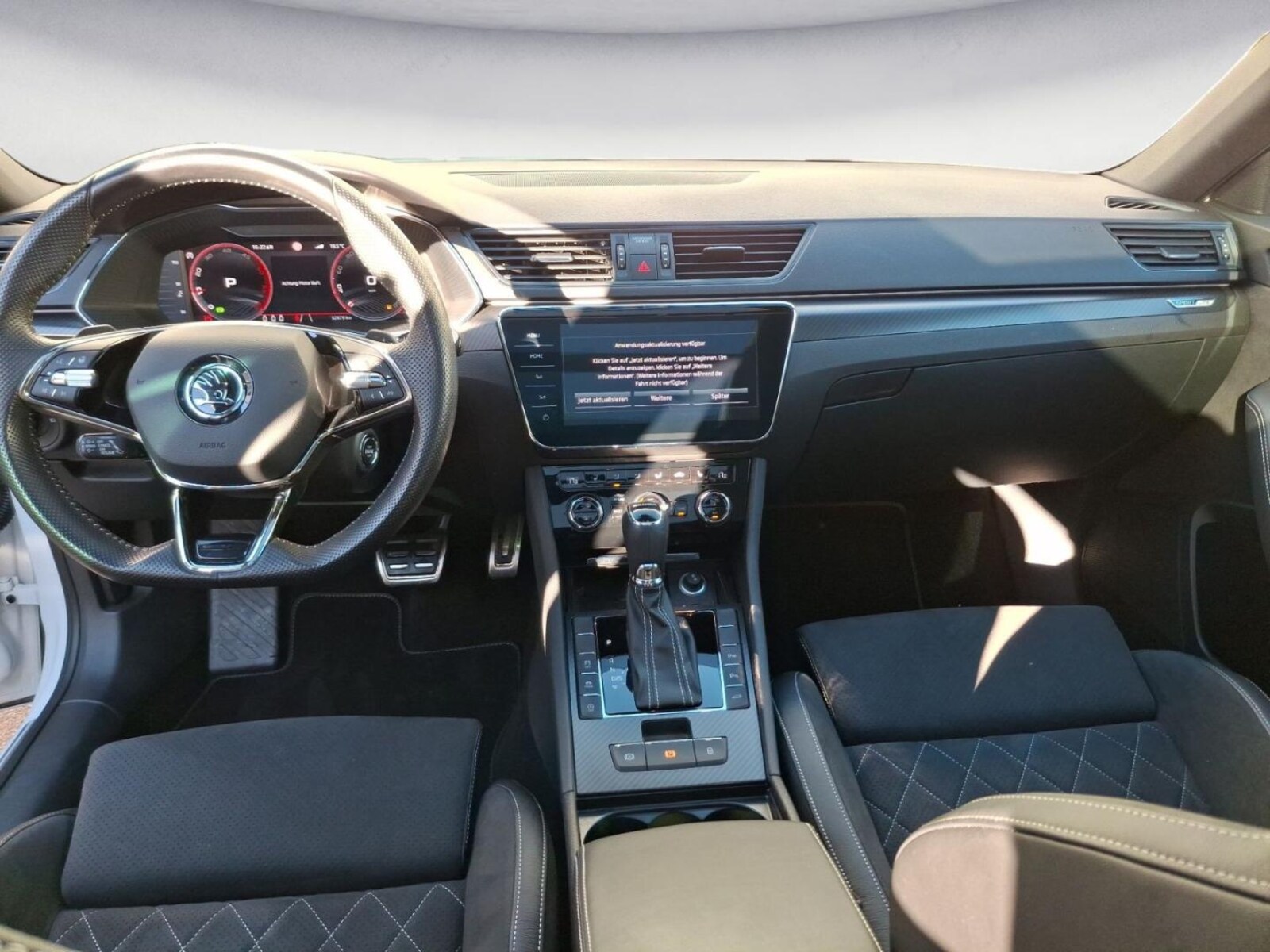 Škoda Superb Combi – Bild 12