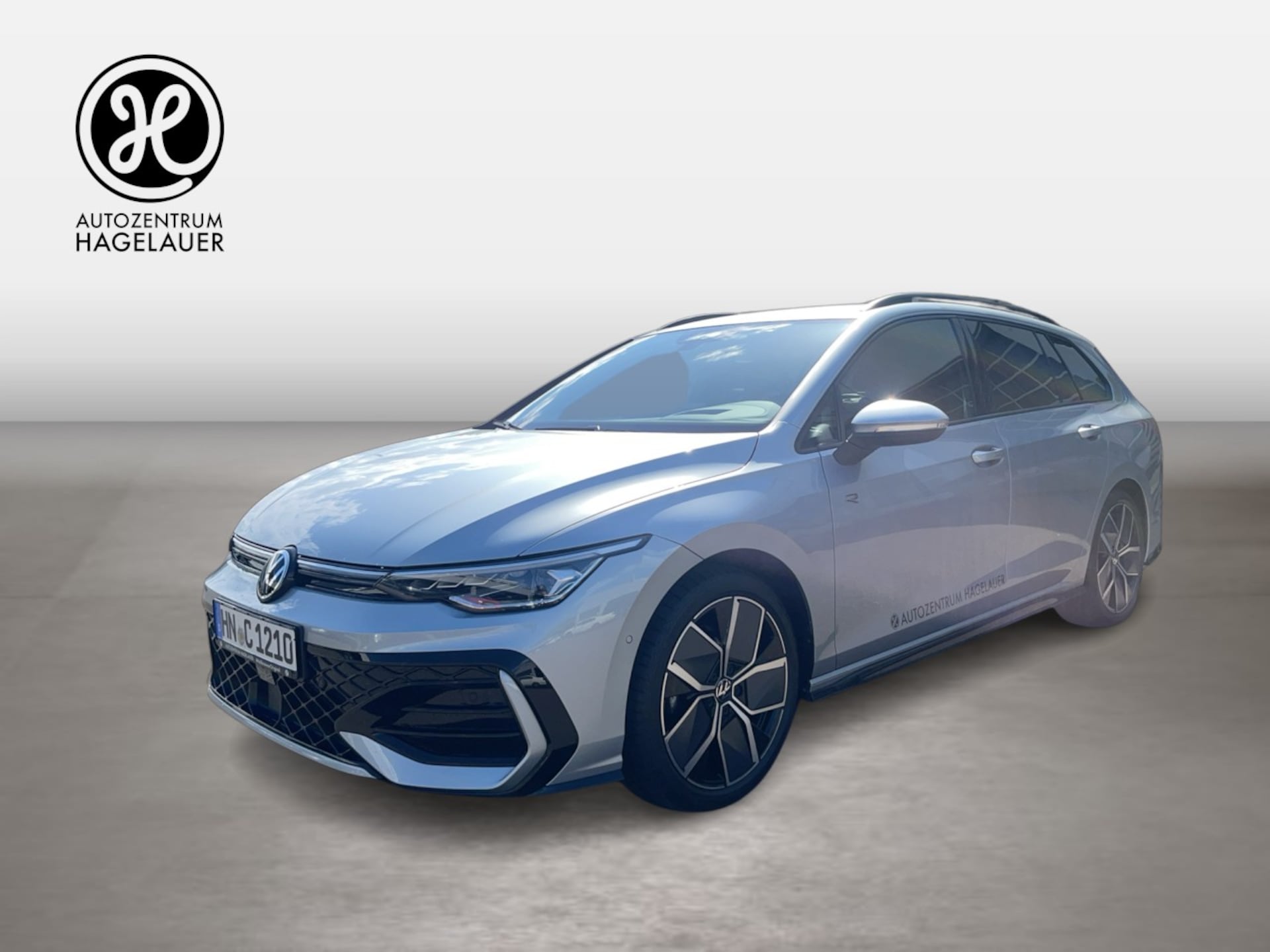Volkswagen Golf Variant R-Line