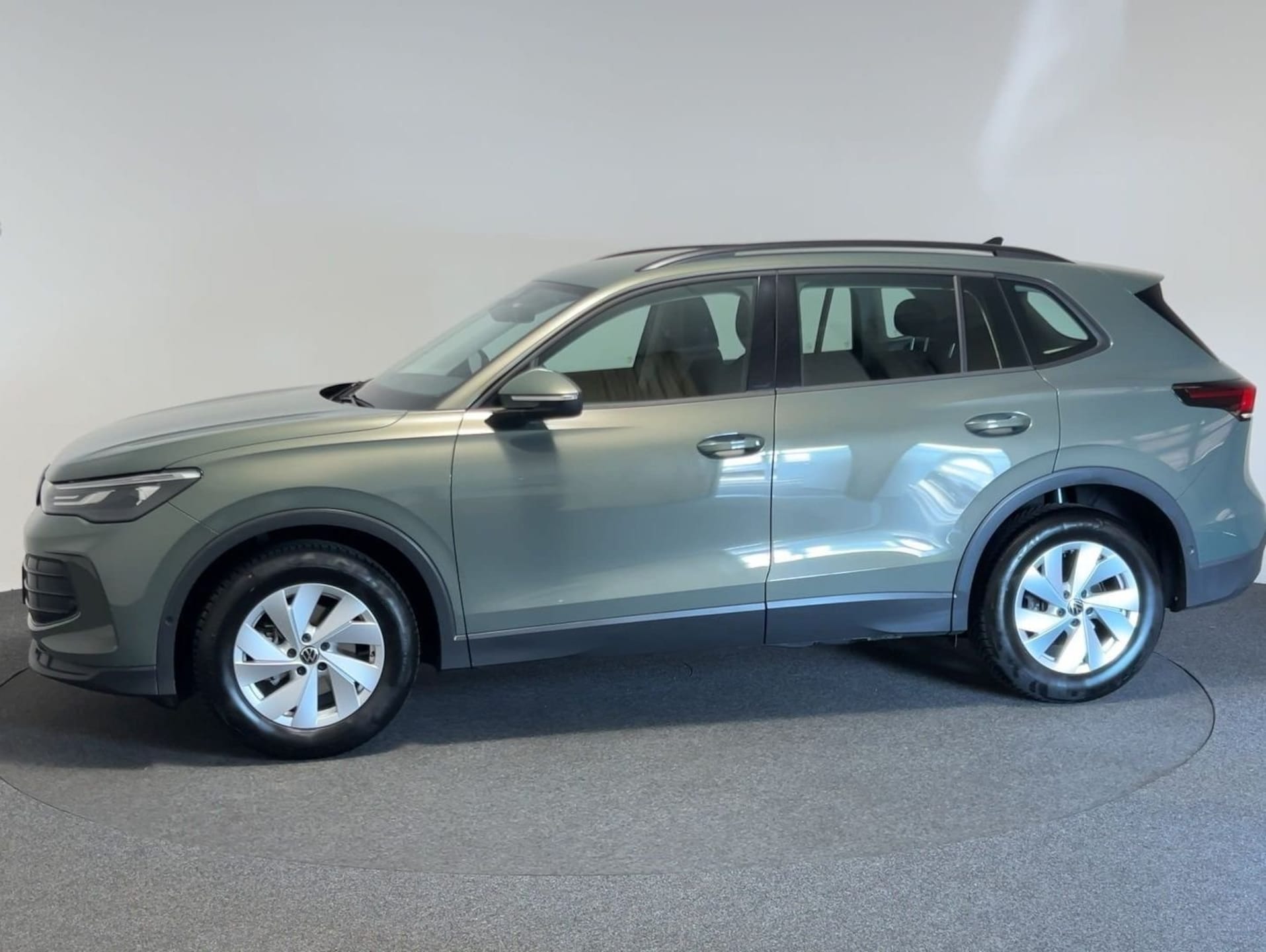 Volkswagen Tiguan Basis-Modell