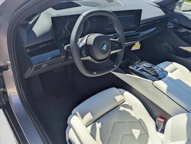 2026 BMW 530i