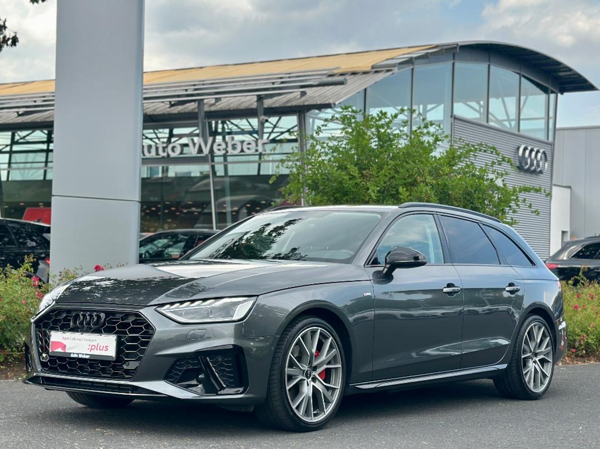 Audi A4 Avant S line