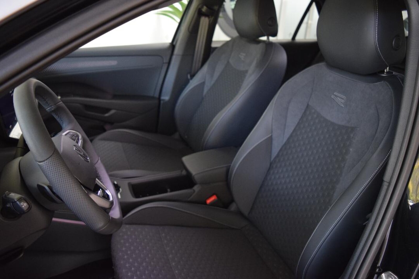 Volkswagen T-Roc – Bild 11