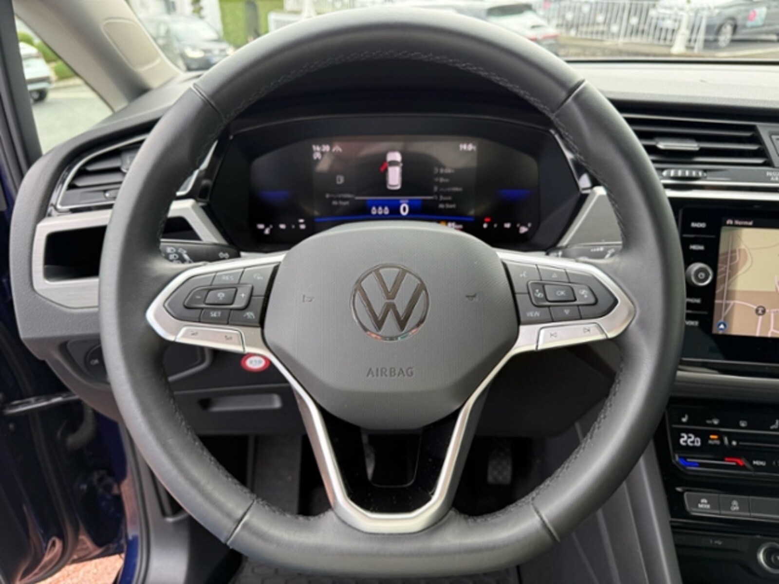 Volkswagen Touran – Bild 6