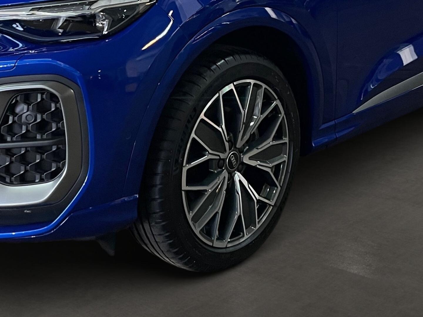 Bild über Audi Q5 Sportback TFSI 150 kW S tronic - für weitere Informationen kontaktieren Sie den Audi Partner