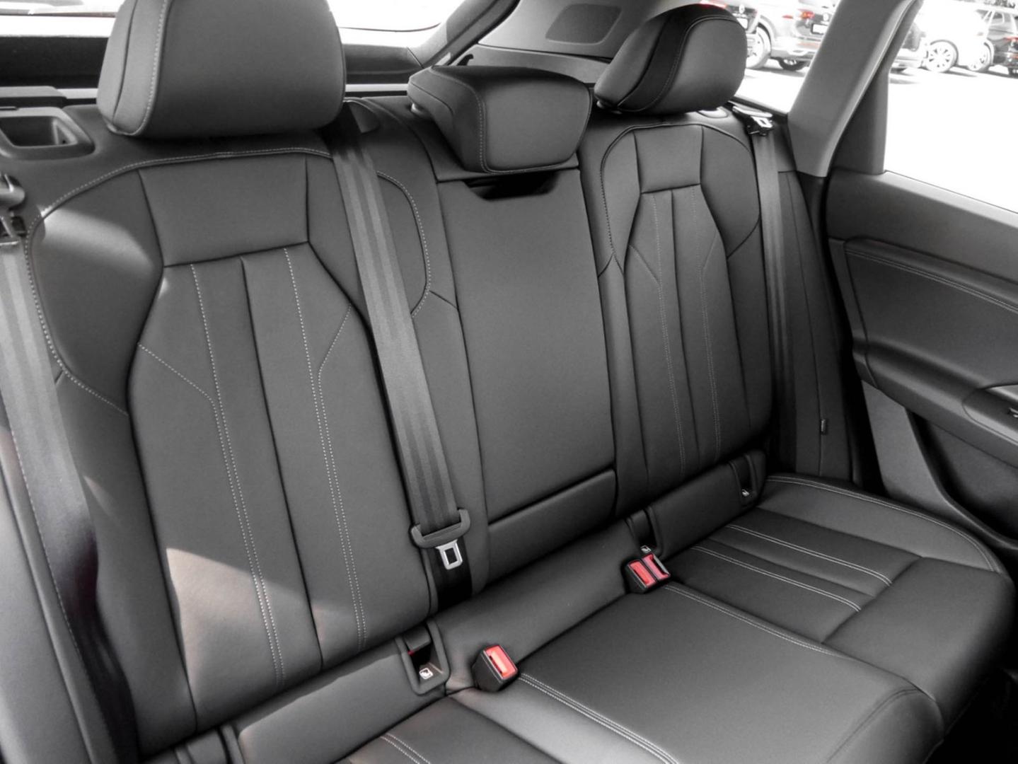 Image about Audi Q6 SUV e-tron e-tron performance