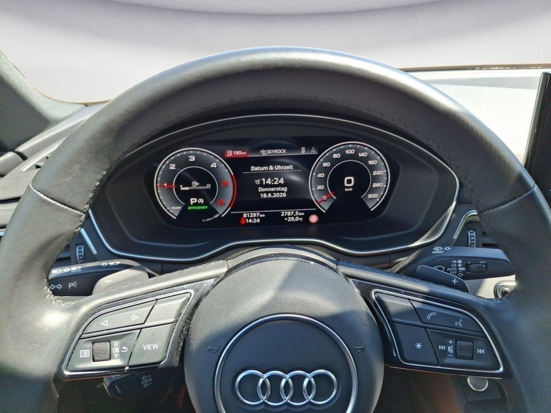 Audi A4 Limousine Advanced
