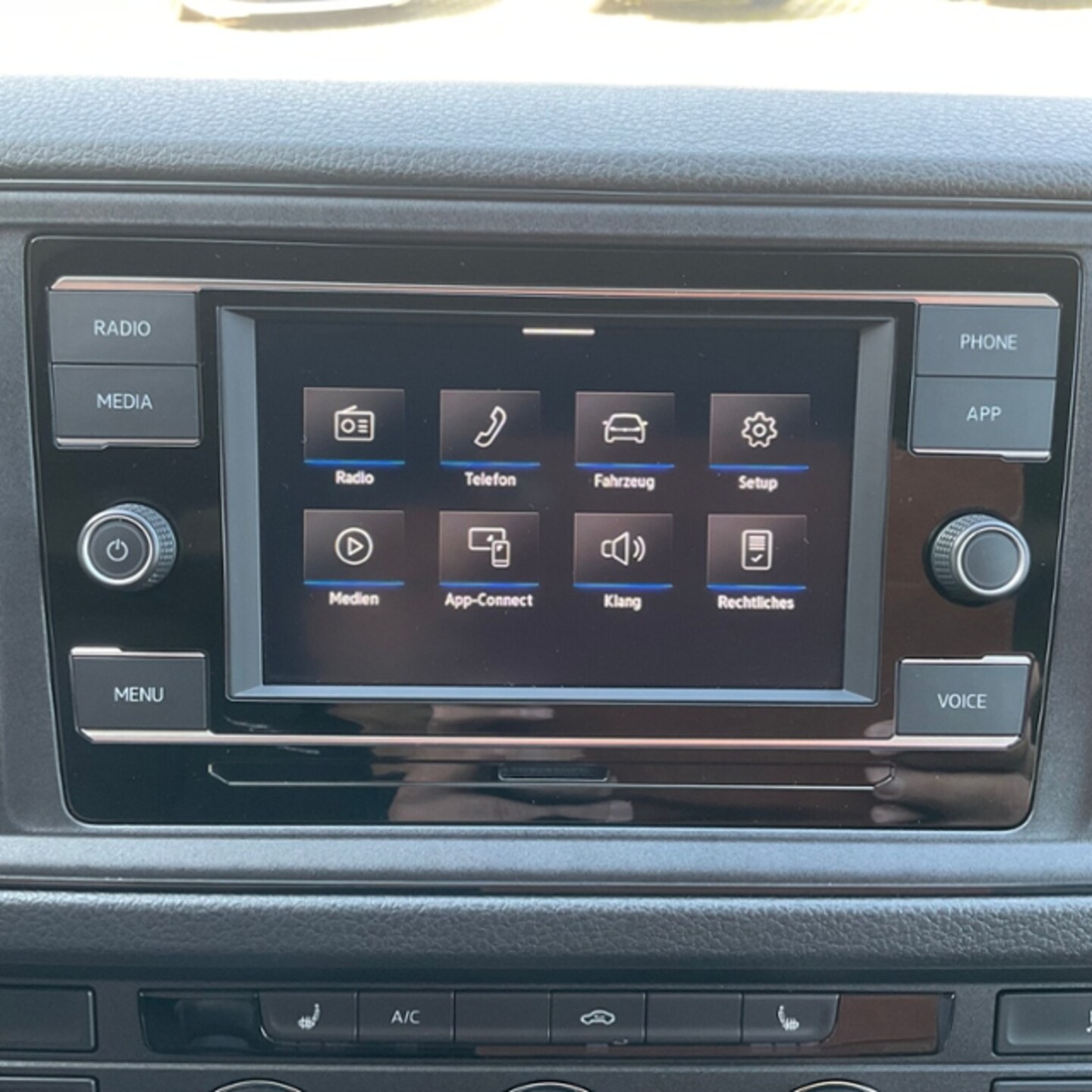 Volkswagen Crafter Kasten langer Radstand