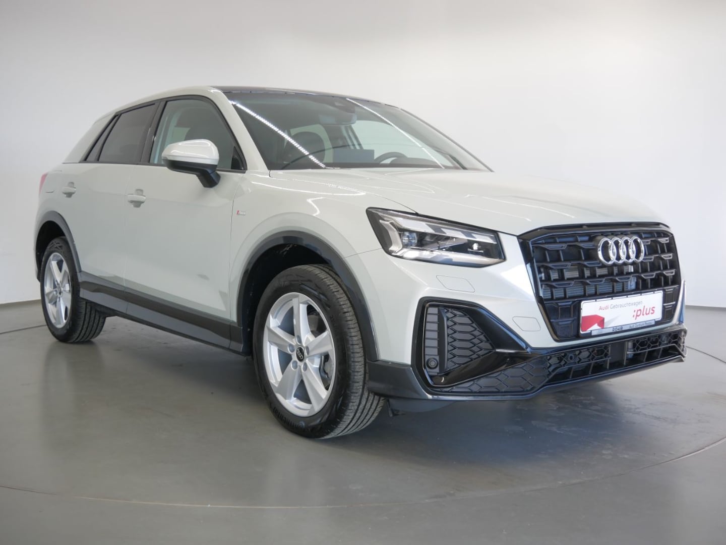 Bild über Audi Q2 S line 35 TFSI Schaltgetriebe - für weitere Informationen kontaktieren Sie den Audi Partner