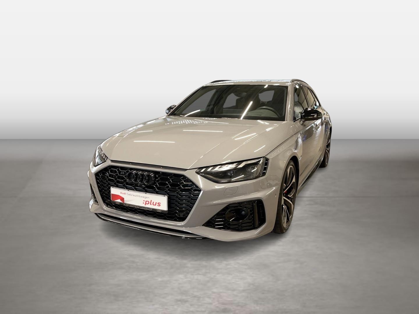 Image about Audi RS 4 Avant TFSI quattro tiptronic