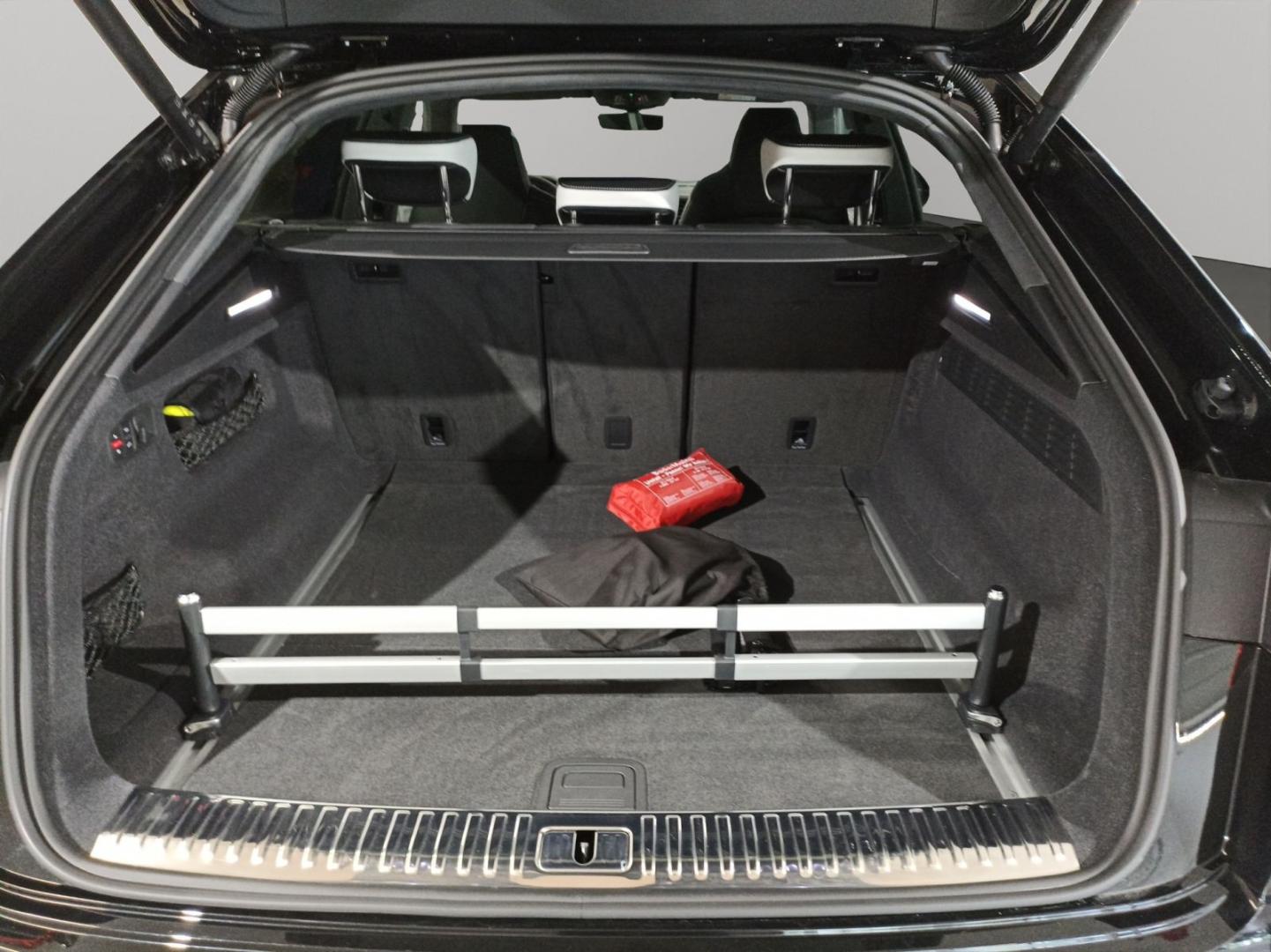 Image about Audi RS Q8 SUV TFSI quattro tiptronic