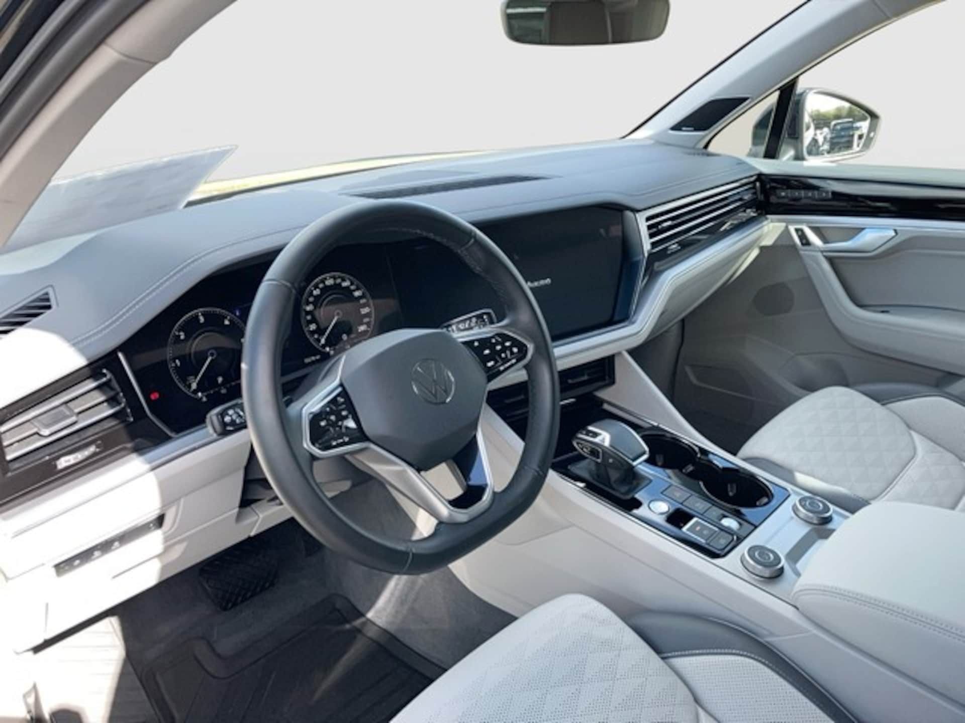 Volkswagen Touareg Elegance