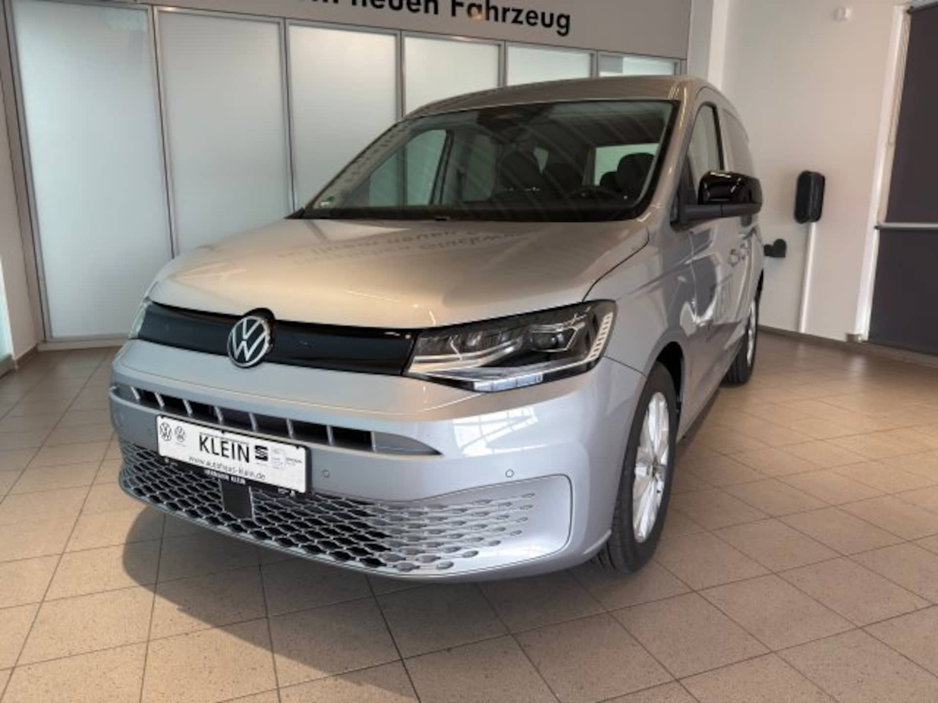 Volkswagen Caddy Basis-Modell