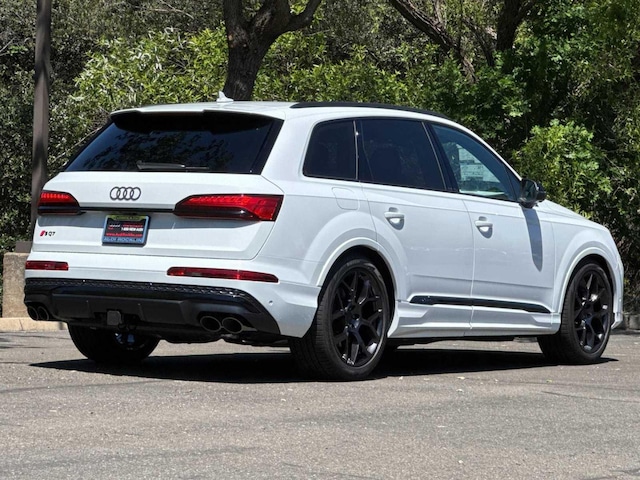 2026 Audi SQ7