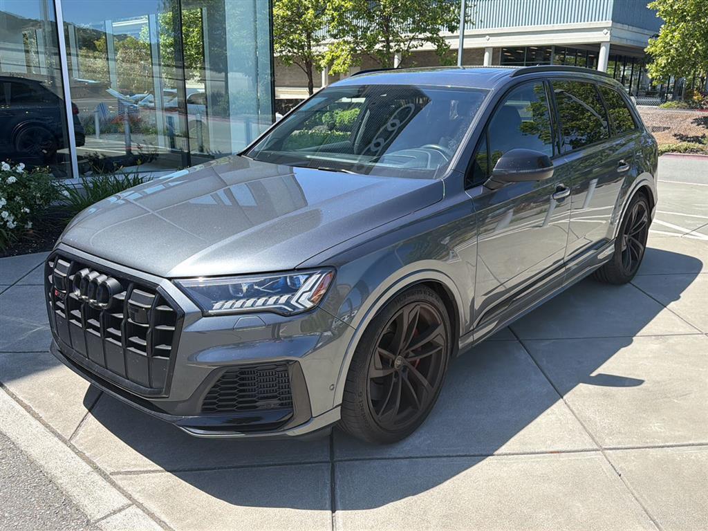 2023 Audi SQ7 Prestige quattro Tiptronic's photo