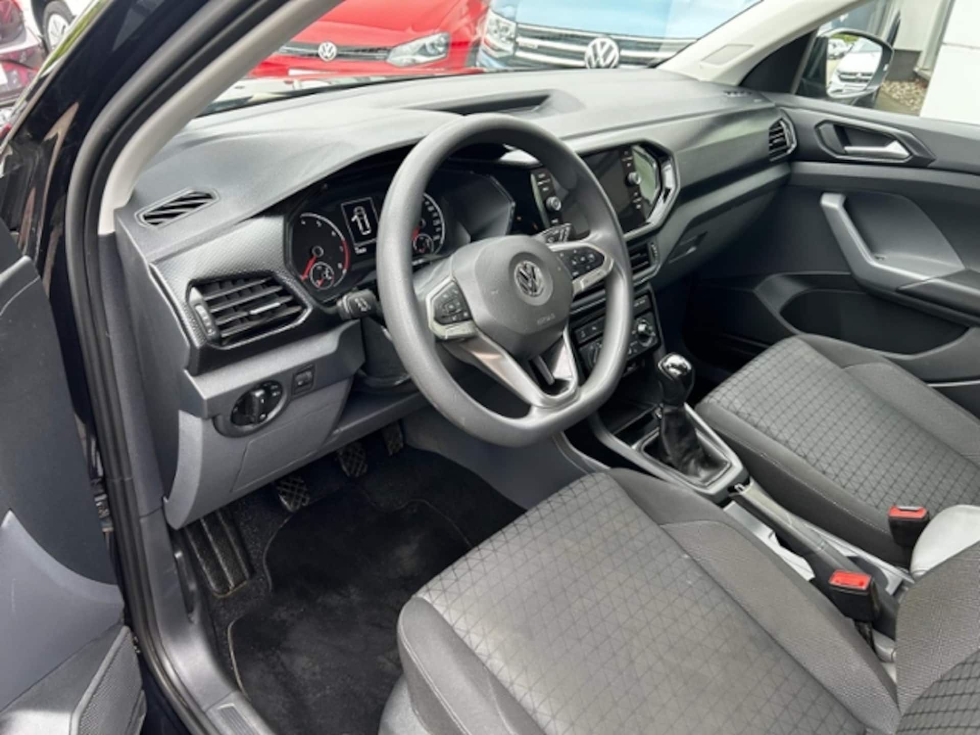Volkswagen T-Cross Life