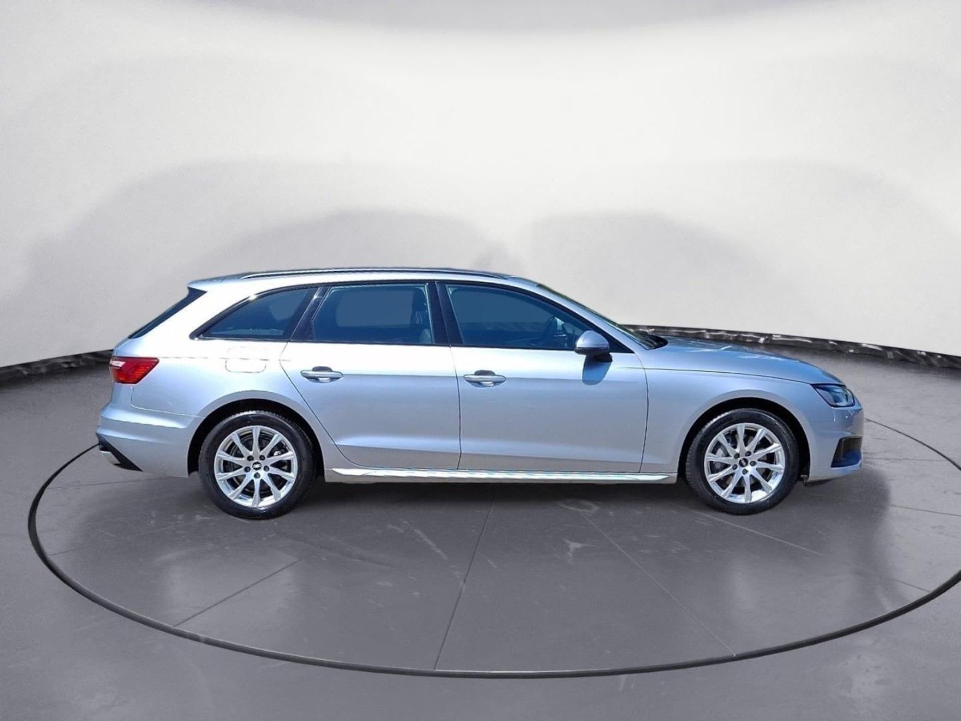 Audi A4 Avant Advanced