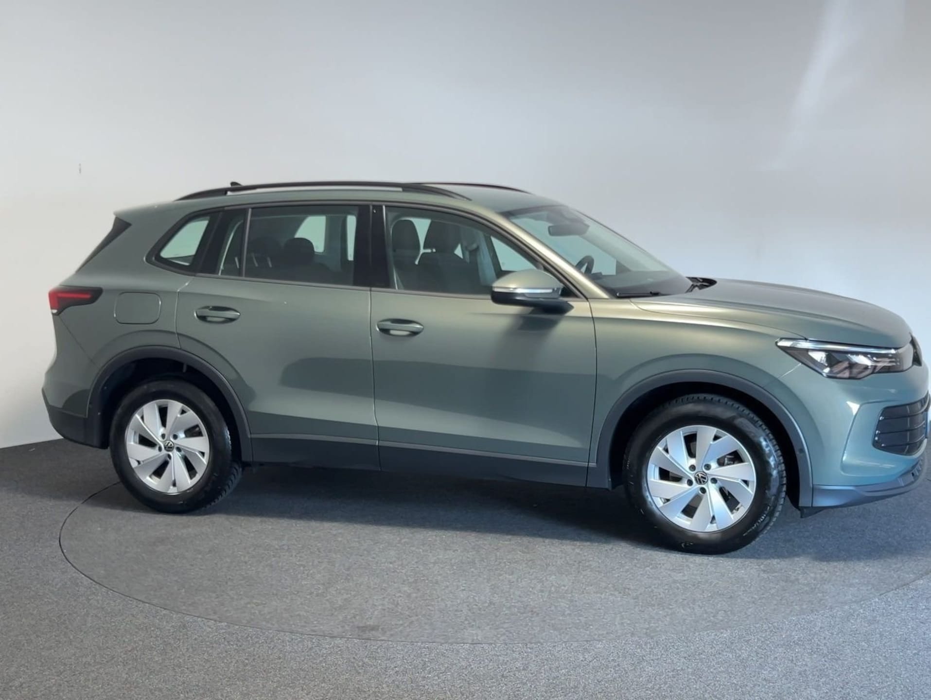 Volkswagen Tiguan Basis-Modell